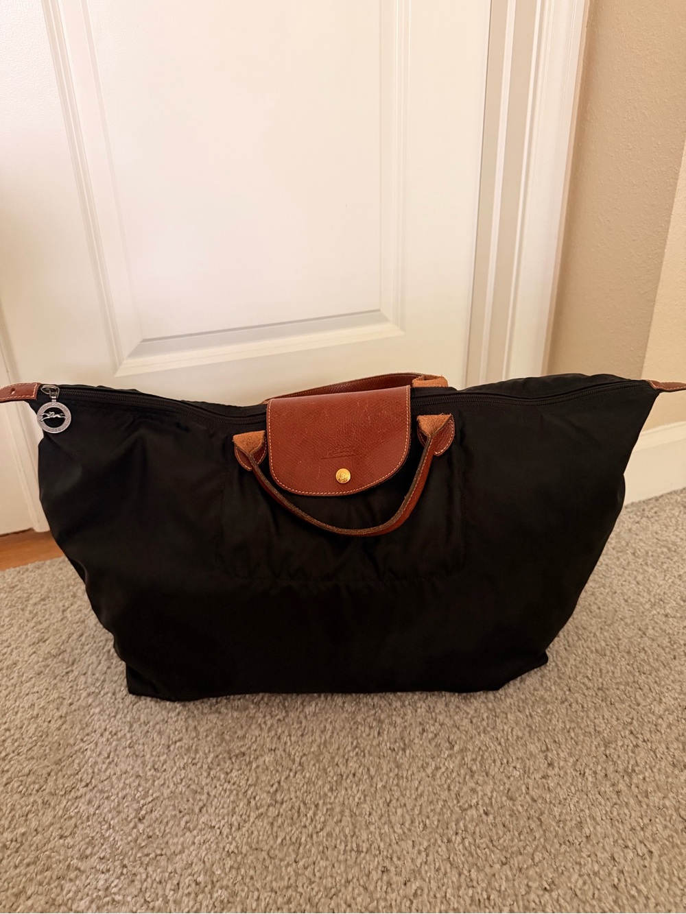 Longchamp Black Nylon Tote with Brown Leather Trim travel bag - Picture 6 of 8